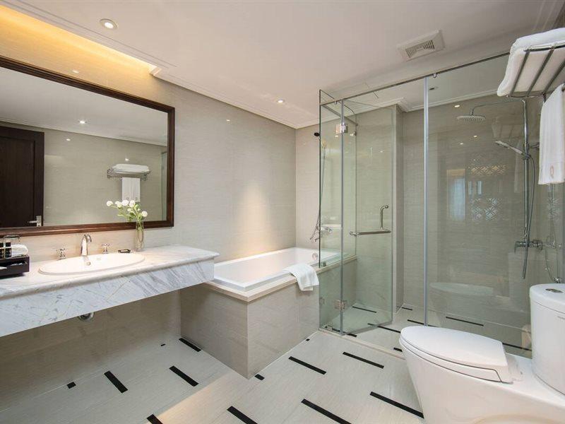 The Q Hotel Hanoi Esterno foto